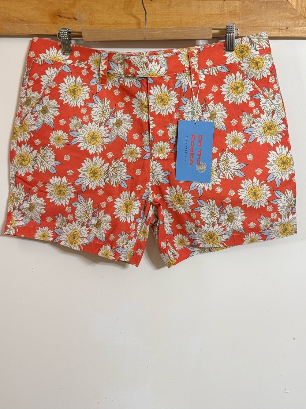 Men’s Coral Daisy Shorts